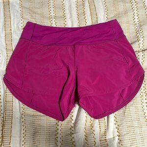 Size 6 Lululemon Speed Up Shorts 4" Inseam - GREAT CONDITION
